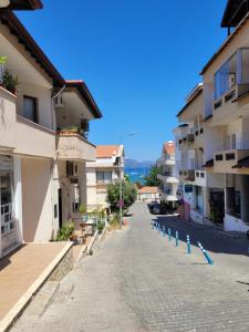 Το κτήριο όπου στεγάζεται  το διαμέρισμα