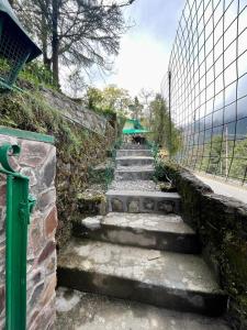 Φωτογραφία από το άλμπουμ του ROSASTAYS Nainital σε Nainital +11 φωτογραφίες