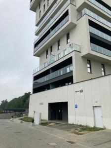 Budova, kde se apartmán nachází + 8 fotografií