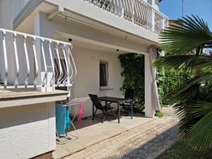 Balkón nebo terasa v ubytování Beachfront Studio Palma