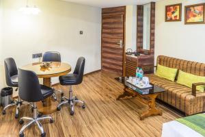 Zona d'estar a Super Inn Armoise Hotel
