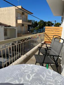 Balkón alebo terasa v ubytovaní Xronis apartments