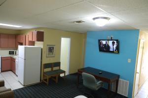 Kuchyň nebo kuchyňský kout v ubytování Extended Stay Motel - Snyder
