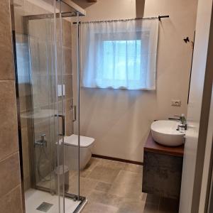Kúpeľňa v ubytovaní Baita Athili - Villaggio dei Crodini