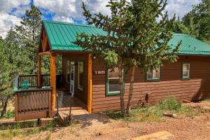 Gambar di galeri bagi Almost off the Grid di Woodland Park
