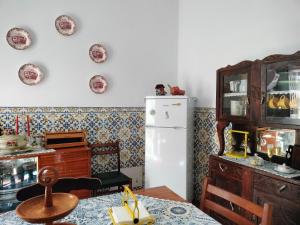 Kuchyň nebo kuchyňský kout v ubytování Casa da Lomba