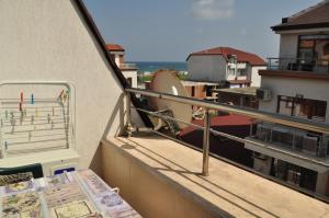 Imagen de la galería de Casa del Mar Apartment, en Obzor 20 fotos más