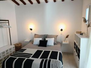 En eller flere senge i et værelse på Superbe appartement de standing Le Trophée du Golf + 16 billeder