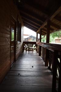 Balkón nebo terasa v ubytování Complex Țurcana Transalpina