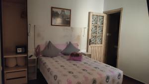 Ein Bett oder Betten in einem Zimmer der Unterkunft Dormir en Cádiz