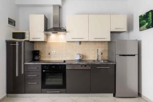 Η κουζίνα ή μικρή κουζίνα στο Apartment in Drenje 45285