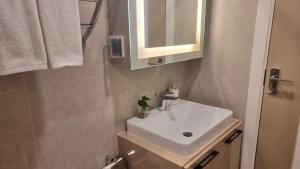 Bagno di B506-top Floor Pool View 1 Br At Ao Nang Beach