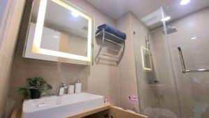 Bagno di B506-top Floor Pool View 1 Br At Ao Nang Beach
