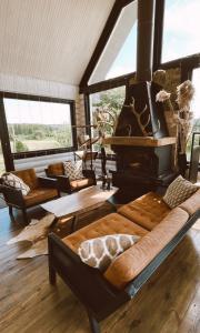Posezení v ubytování HYTTE - Cozy Stay For Families & Friends