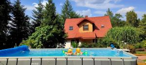Bazén v ubytovaní Agroturystyka Stara Huta alebo v jeho blízkosti