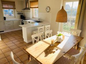 Køkken eller tekøkken på Ostseetraum