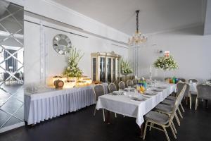 Restaurace v ubytování Hotel Lord Dębica