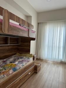 Divstāvu gulta vai divstāvu gultas numurā naktsmītnē New flat in Istanbul