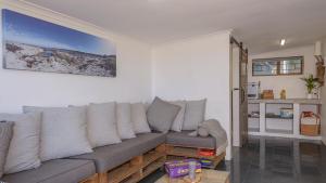 Fotografie z fotogalerie ubytování Lapaside Self Catering Near Gansbaai v destinaci Gansbaai