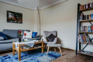 A seating area at Ferienwohnung Morgensonne