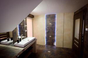 Kúpeľňa v ubytovaní Przystanek Madejowa