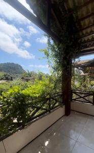 En generel udsigt til bjerge eller udsigt til bjerge taget fra feriehuset