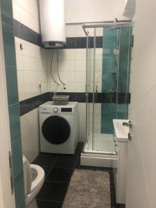 Ein Badezimmer in der Unterkunft Cozy apartment in Skopje at perfect location