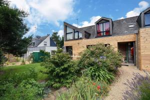 Zahrada ubytování GITE ROSCLEDAN contemporain, 3 chambres idéalement situé