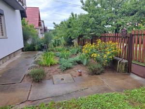 Zahrada ubytování Szilva Apartman