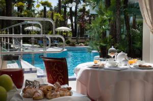 Swimmingpoolen hos eller tæt på Grand Hotel Trieste & Victoria