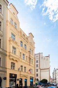 Budova, v ktorej sa apartmán nachádza