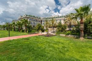 Zahrada ubytování Lucida Beach Hotel - Ultra All Inclusive