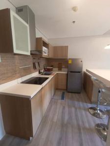 Köök või kööginurk majutusasutuses Luxurious Family Room Pico de Loro