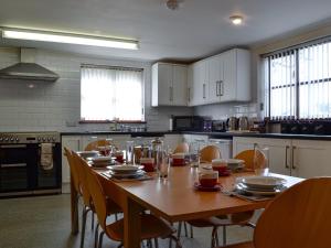 Köök või kööginurk majutusasutuses Brynich Villa