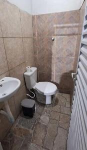 Koupelna v ubytování Casa com Piscina e Churrasqueira - Praia Pernambuco