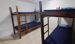 Palanda nebo palandy na pokoji v ubytování Casa com Piscina e Churrasqueira - Praia Pernambuco + 19 fotografií