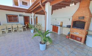 Kuchyň nebo kuchyňský kout v ubytování Casa com Piscina e Churrasqueira - Praia Pernambuco