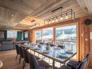 Fotografie z fotogalerie ubytování Chalet de luxe avec jacuzzi, Wi-Fi et parking privé - FR-1-671-138 v destinaci Les Gets