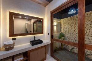 Ένα μπάνιο στο Villa Baleia Siargao