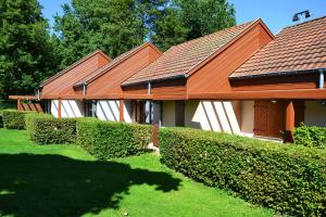 Budova, kde se apartmán nachází + 14 fotografií