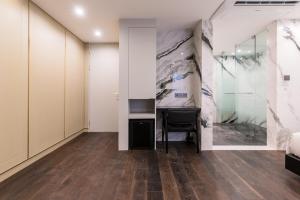 Ένα μπάνιο στο HOTEL THE MAY Jongno +57 φωτογραφίες