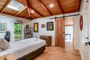 Imagen de la galería de Eden Gardens in Scenic Aldgate, en Aldgate