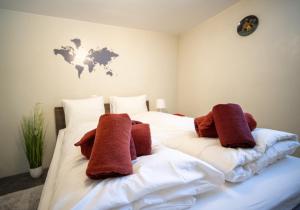Cama o camas de una habitación en Chasa Muglin Ardez