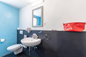 Un baño de Chasa Muglin Ardez