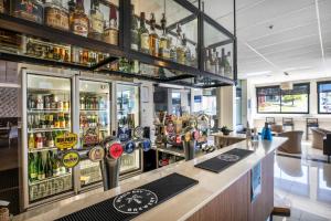Setustofa eða bar á Gateway Hotel by Nightcap Plus