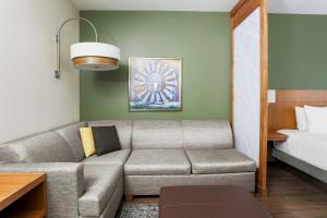 Postel nebo postele na pokoji v ubytování Hyatt Place Waco - South