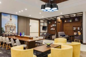 TV a/nebo společenská místnost v ubytování Hyatt Place Waco - South