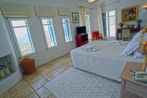 Gallery image of Lia beach Estate in Mikonos