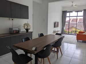 Cuina o zona de cuina de Alor Setar Imperio by IM Staycation 3bedroom & Rooftop Pool
