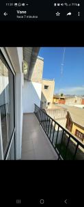 uitzicht op een balkon van een gebouw bij Departamento en Villaguay in Villaguay